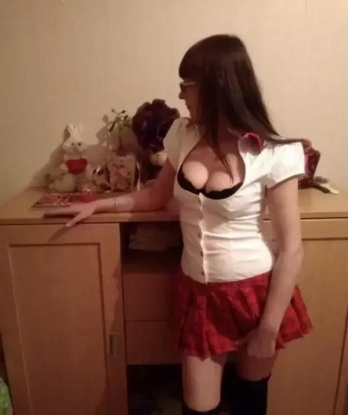 Анкета проститутки Полюшка - город Петрово-Красноселье, 28 лет, №9035